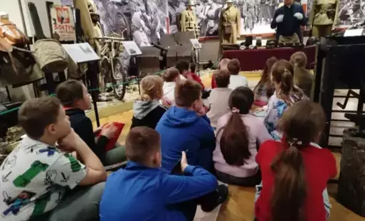 Zdjęcie do Spotkania z historią w klasie 3a
