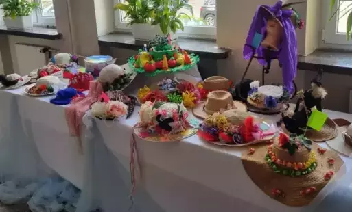 Zdjęcie do Kapelusz dla Marii Konopnickiej